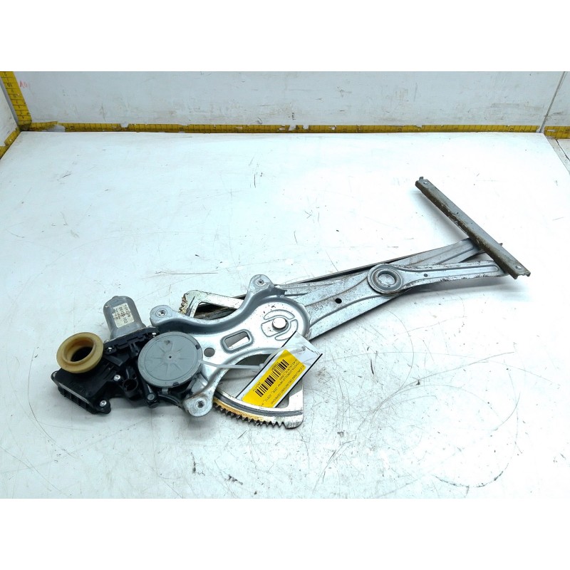 Recambio de elevalunas delantero derecho para toyota corolla verso (zer_, zze12_, r1_) 2.2 d-4d (aur10_) referencia OEM IAM   