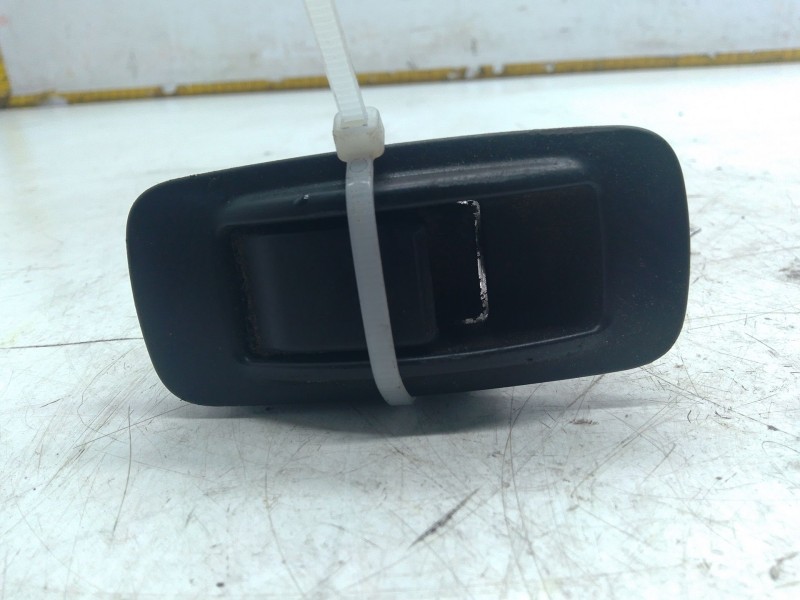 Recambio de mando elevalunas trasero derecho para toyota corolla verso (zer_, zze12_, r1_) 2.2 d-4d (aur10_) referencia OEM IAM 