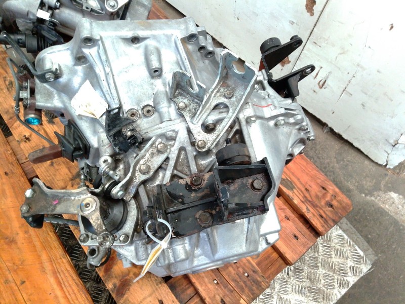 Recambio de caja cambios para toyota corolla verso (zer_, zze12_, r1_) 2.2 d-4d (aur10_) referencia OEM IAM   