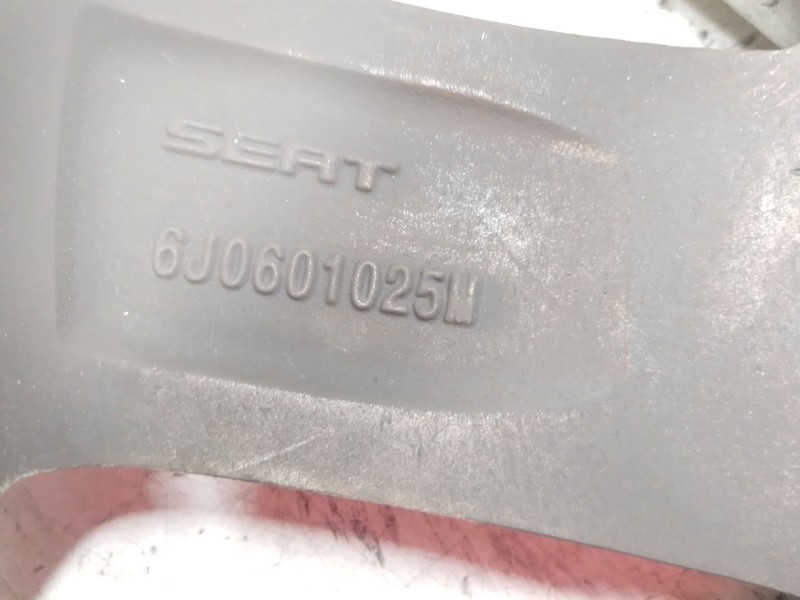 Recambio de llanta aluminio para seat ibiza iv (6j5, 6p1) 1.6 tdi referencia OEM IAM 6J0601025M  