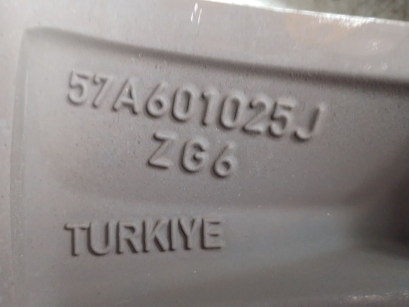 Recambio de llanta aluminio para skoda karoq (nu7, nd7) 1.5 tsi referencia OEM IAM 57A601025J  