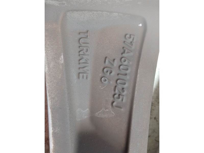 Recambio de llanta aluminio para skoda karoq (nu7, nd7) 1.5 tsi referencia OEM IAM 57A601025  
