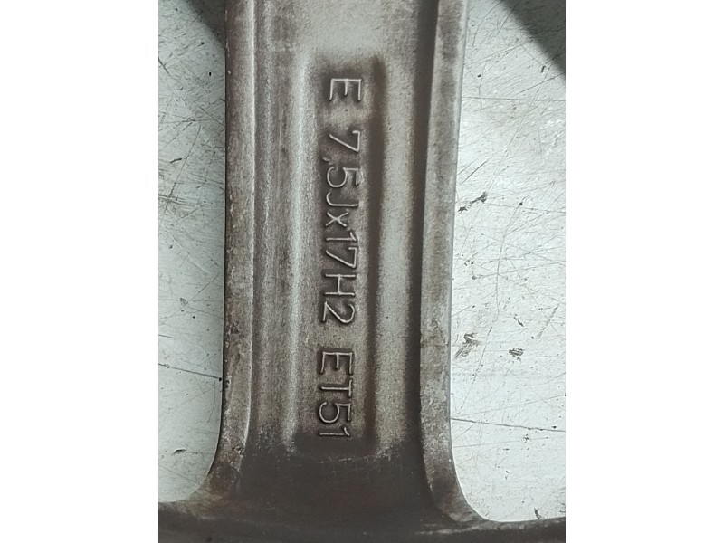 Recambio de llanta aluminio para skoda octavia ii (1z3) 2.0 tdi 16v referencia OEM IAM 8V0601025DM  