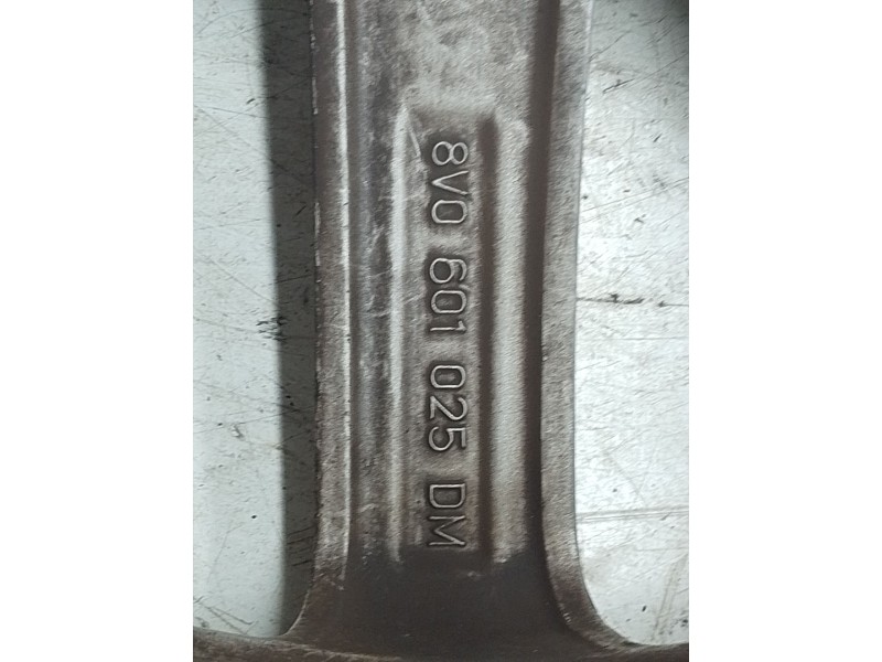 Recambio de llanta aluminio para skoda octavia ii (1z3) 2.0 tdi 16v referencia OEM IAM 8V0601025DM  