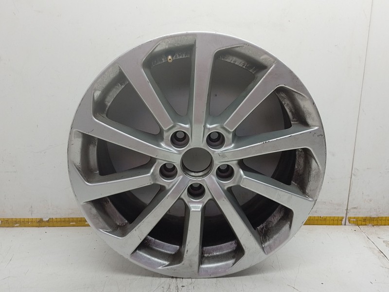 Recambio de llanta aluminio para skoda octavia ii (1z3) 2.0 tdi 16v referencia OEM IAM 8V0601025DM  