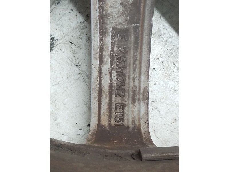 Recambio de llanta aluminio para skoda octavia ii (1z3) 2.0 tdi 16v referencia OEM IAM 8V0601025DM  