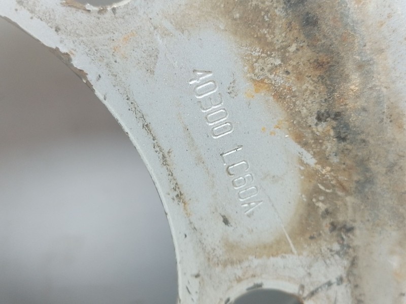 Recambio de llanta hierro para renault maxity referencia OEM IAM 40300LC60A  