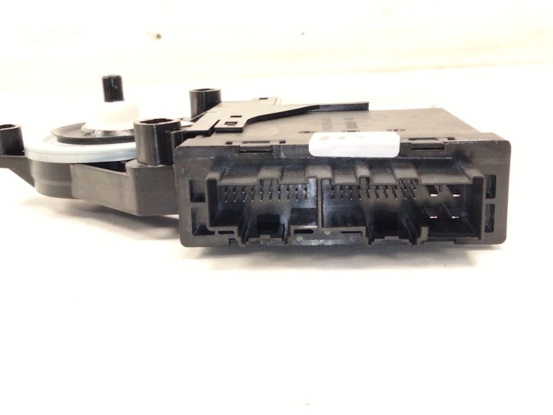 Recambio de motor elevalunas delantero izquierdo para volvo xc40 (536) t2 referencia OEM IAM 31674755  