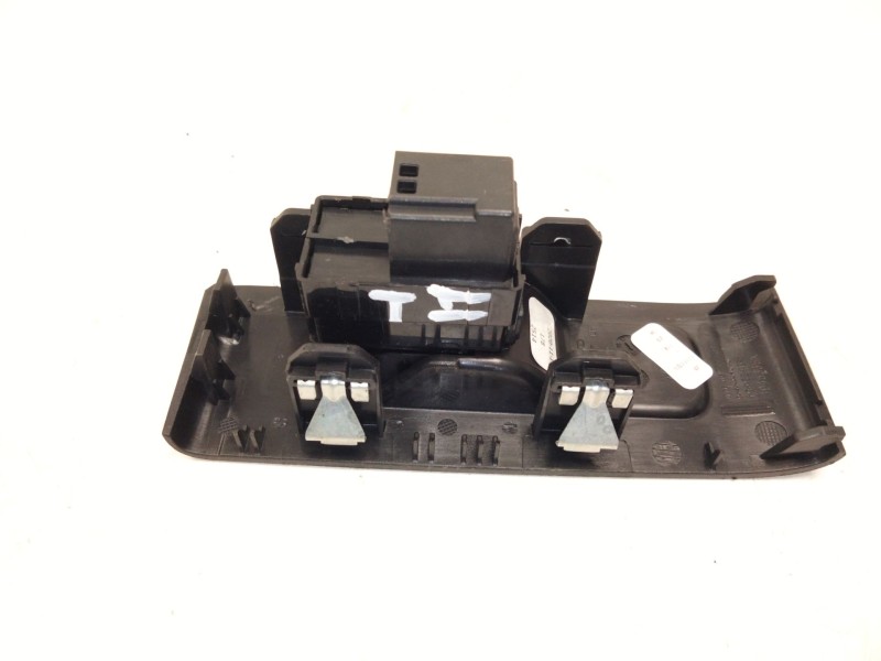 Recambio de mando elevalunas trasero izquierdo para volvo xc40 (536) t2 referencia OEM IAM 31456060  