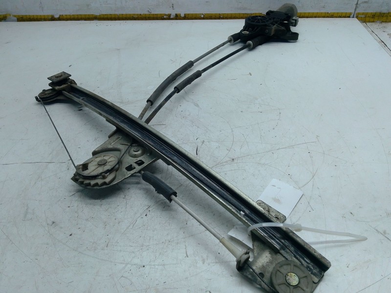 Recambio de elevalunas delantero izquierdo para peugeot 306 hatchback (7a, 7c, n3, n5) 1.9 dt referencia OEM IAM   