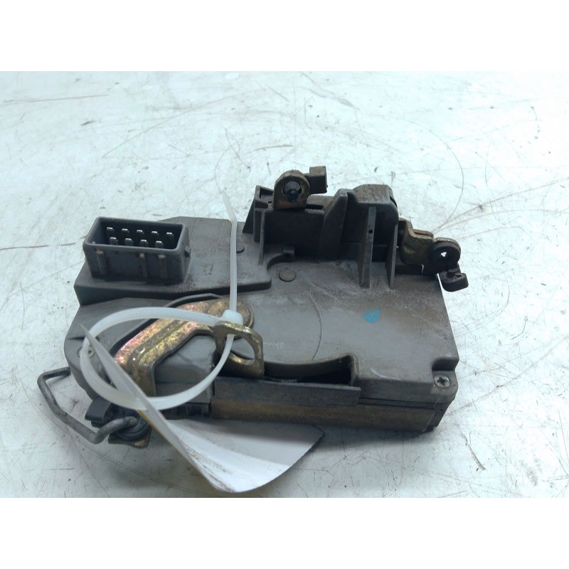 Recambio de cerradura puerta delantera derecha para peugeot 306 hatchback (7a, 7c, n3, n5) 1.9 dt referencia OEM IAM   