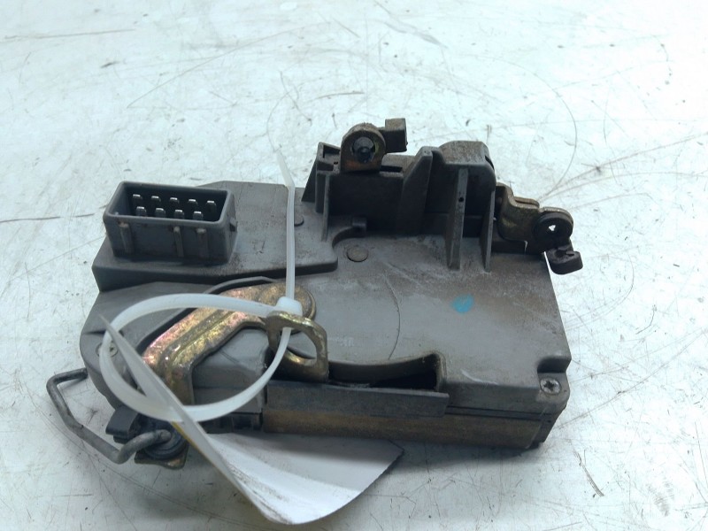 Recambio de cerradura puerta delantera derecha para peugeot 306 hatchback (7a, 7c, n3, n5) 1.9 dt referencia OEM IAM   