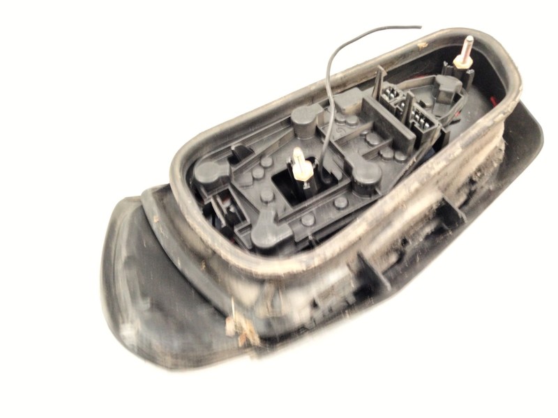Recambio de piloto trasero izquierdo para peugeot 306 hatchback (7a, 7c, n3, n5) 1.9 dt referencia OEM IAM   