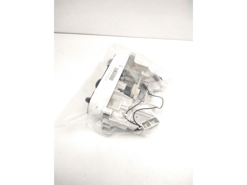 Recambio de mando climatizador para nissan terrano/terrano.ii (r20) referencia OEM IAM EG08136701  