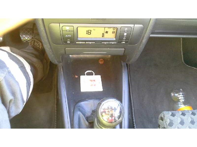 seat leon (1m1) del año 2001