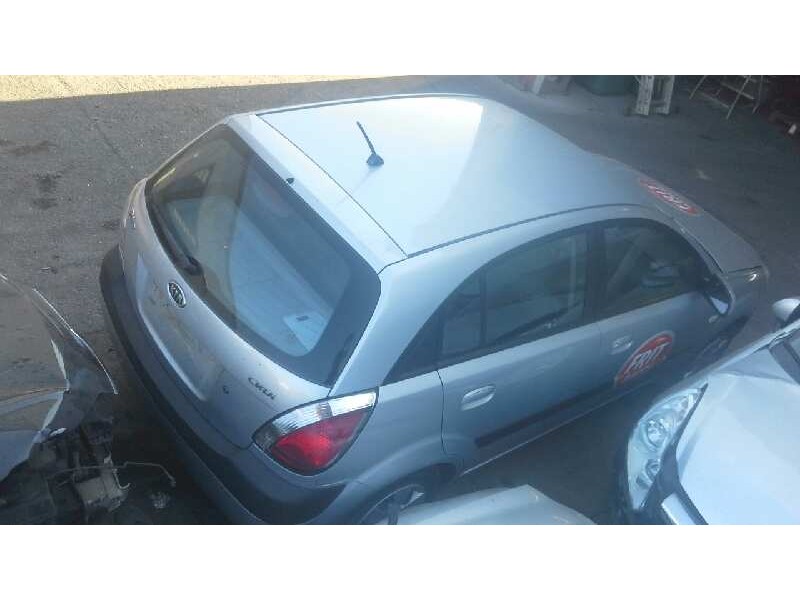 kia rio del año 2006