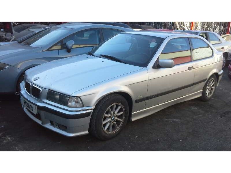 bmw serie 3 compacto (e36) del año 2000
