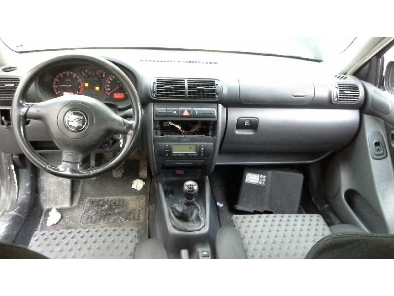 seat leon (1m1) del año 2002