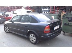 opel astra g berlina del año 2001