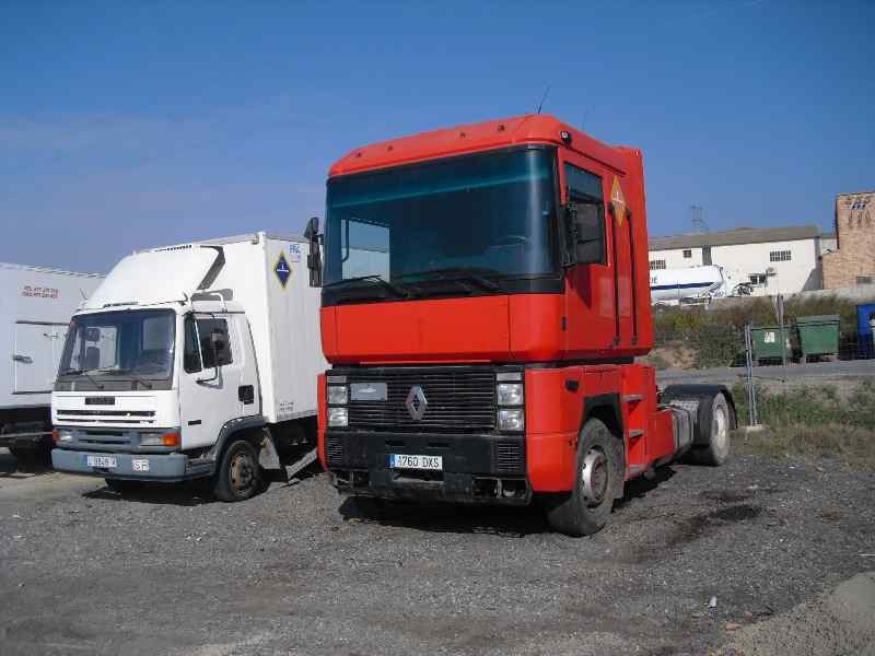 renault magnum del año 2000