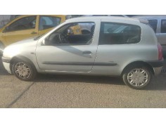renault clio ii fase i (b/cbo) del año 2001