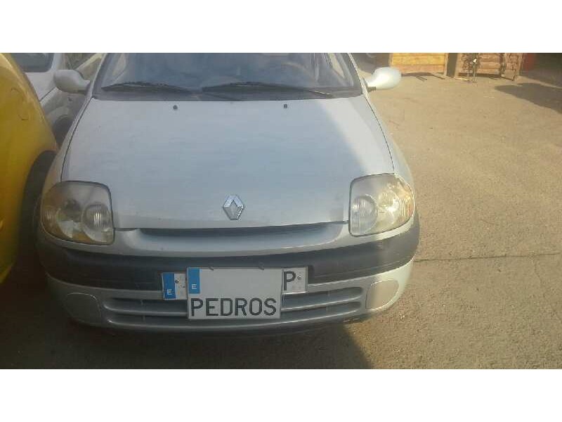 renault clio ii fase i (b/cbo) del año 2001