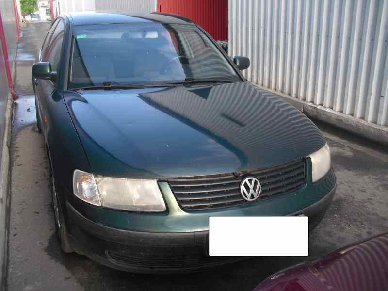 volkswagen passat berlina (3b2) del año 1996