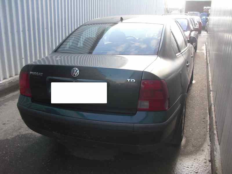 volkswagen passat berlina (3b2) del año 1996