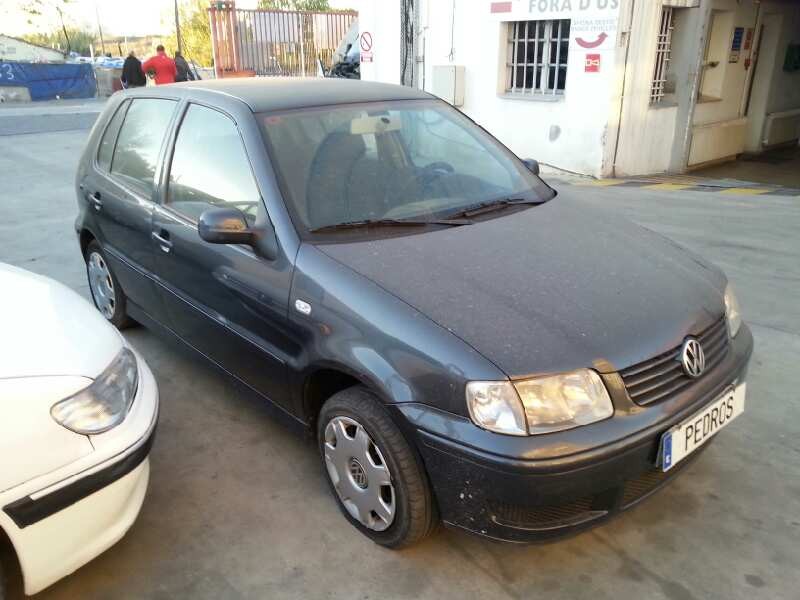 volkswagen polo berlina (6n2) del año 2001
