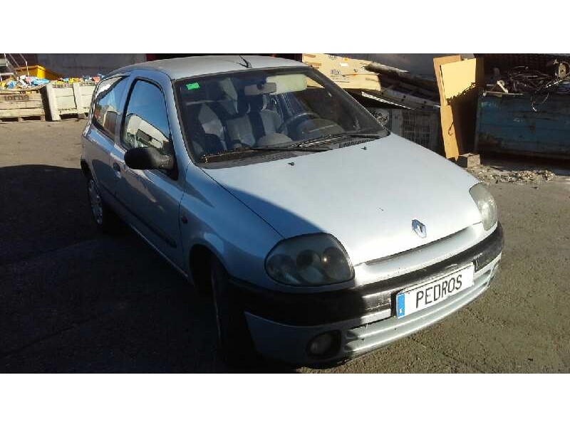 renault clio ii fase i (b/cbo) del año 2001