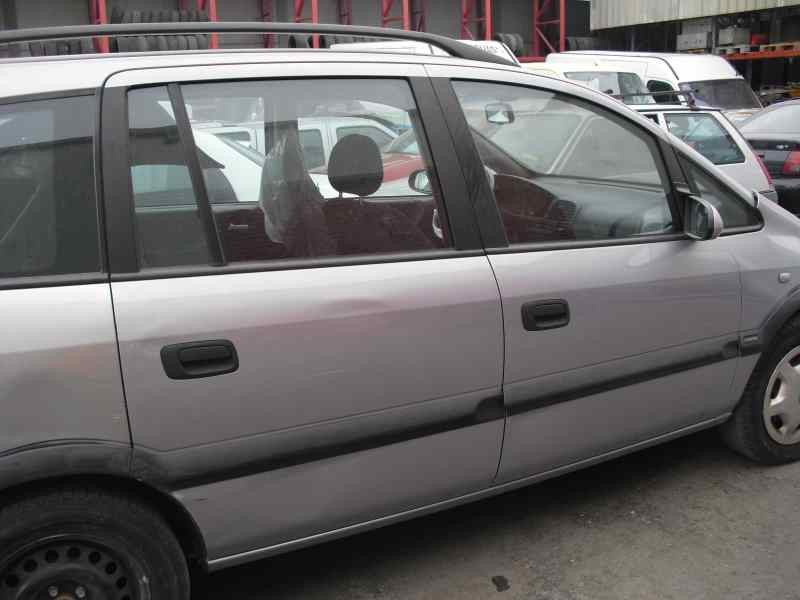 opel zafira a del año 1999