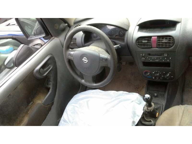 opel combo (corsa c) del año 2002