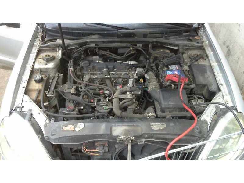 citroën xsara berlina del año 2002