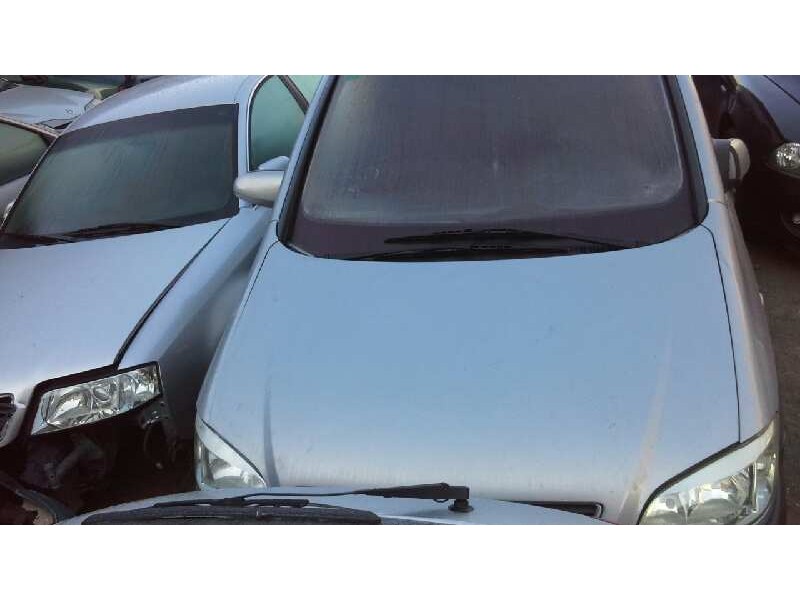 opel zafira a del año 2001