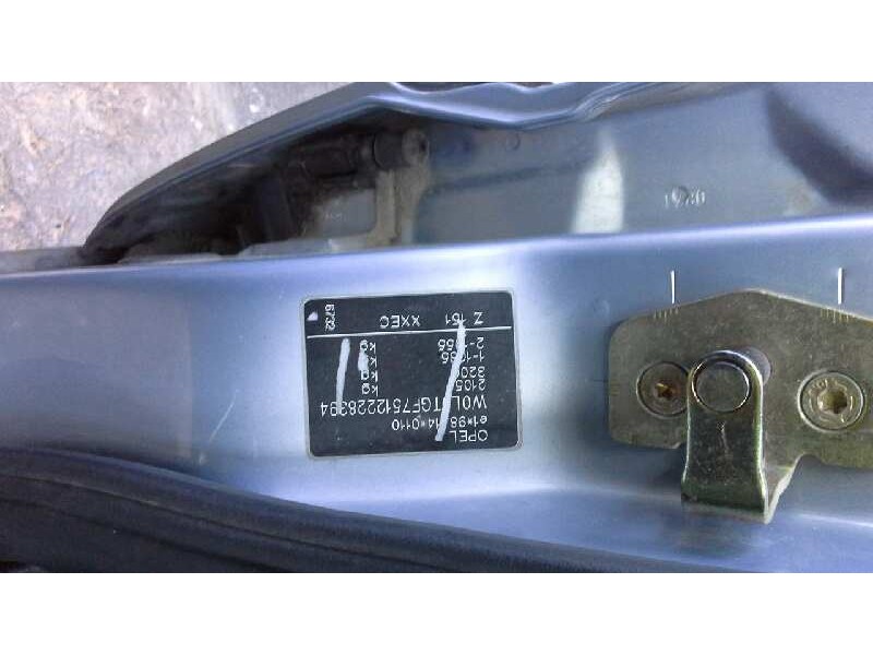 opel zafira a del año 2001