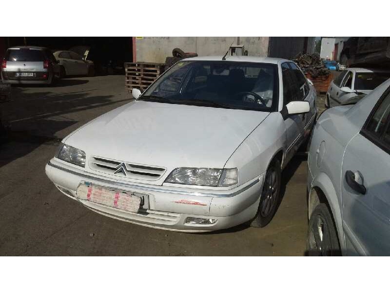 citroën xantia berlina del año 2000