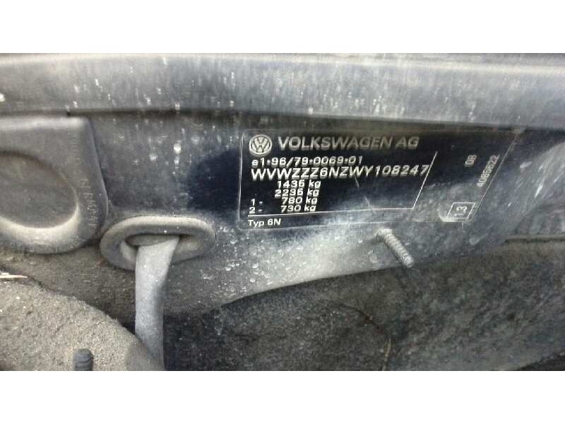 volkswagen polo berlina (6n1) del año 1997