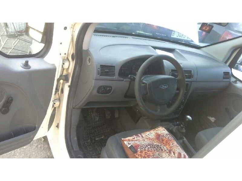 ford transit connect (tc7) del año 2003
