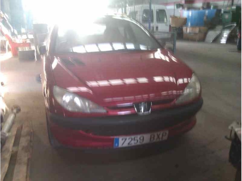 peugeot 206 berlina del año 1998