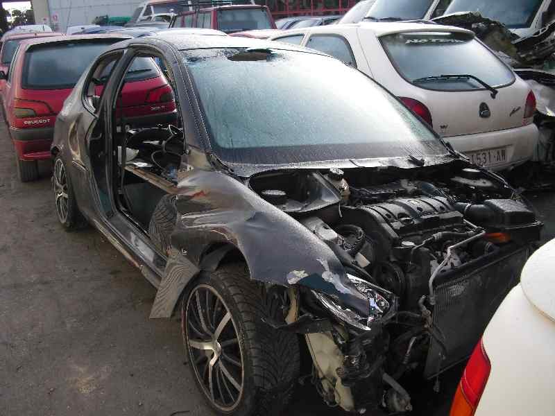 peugeot 206 berlina del año 2000