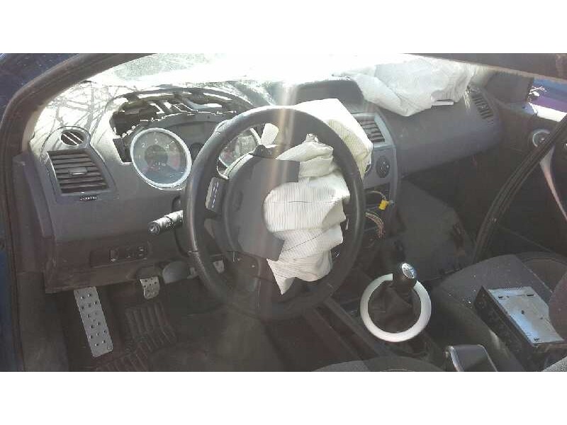 renault megane ii berlina 3p del año 2007