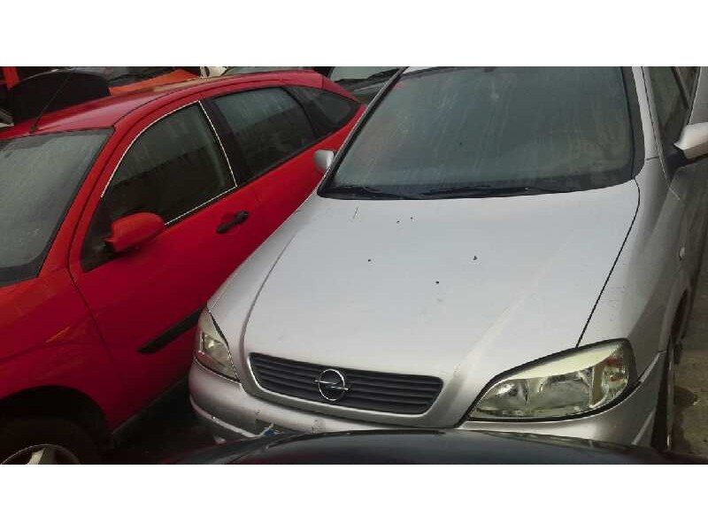 opel astra g berlina del año 2003