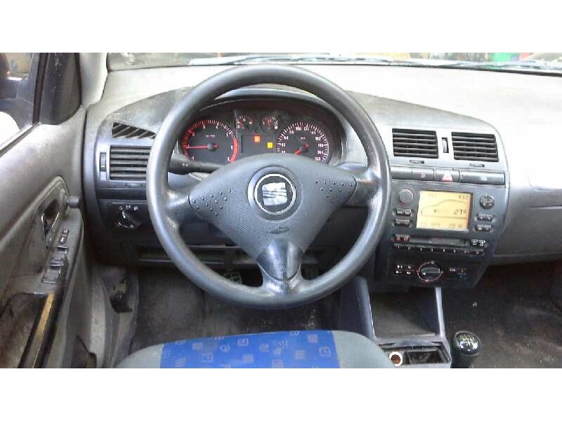 seat ibiza (6k1) del año 2001