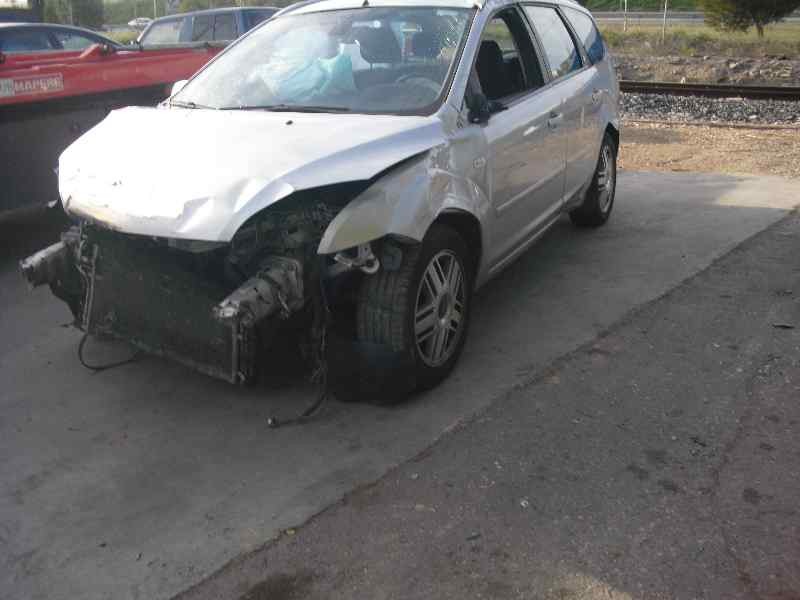 ford focus berlina (cap) del año 2004