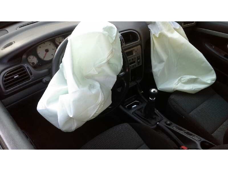 peugeot 406 berlina (s1/s2) del año 2004