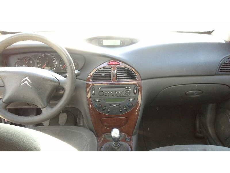 citroën c5 berlina del año 2004