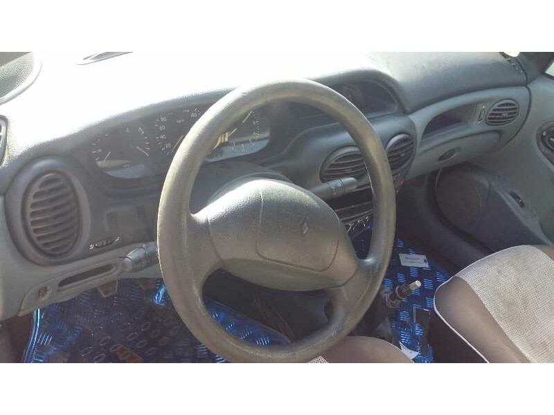 renault megane i classic (la0) del año 1998