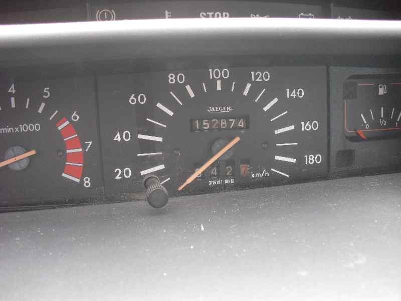 peugeot 205 berlina del año 1992