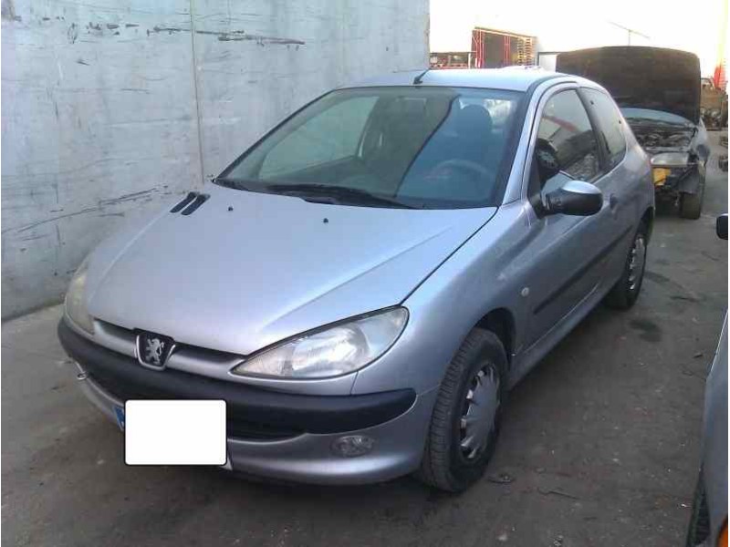 peugeot 206 berlina del año 2003