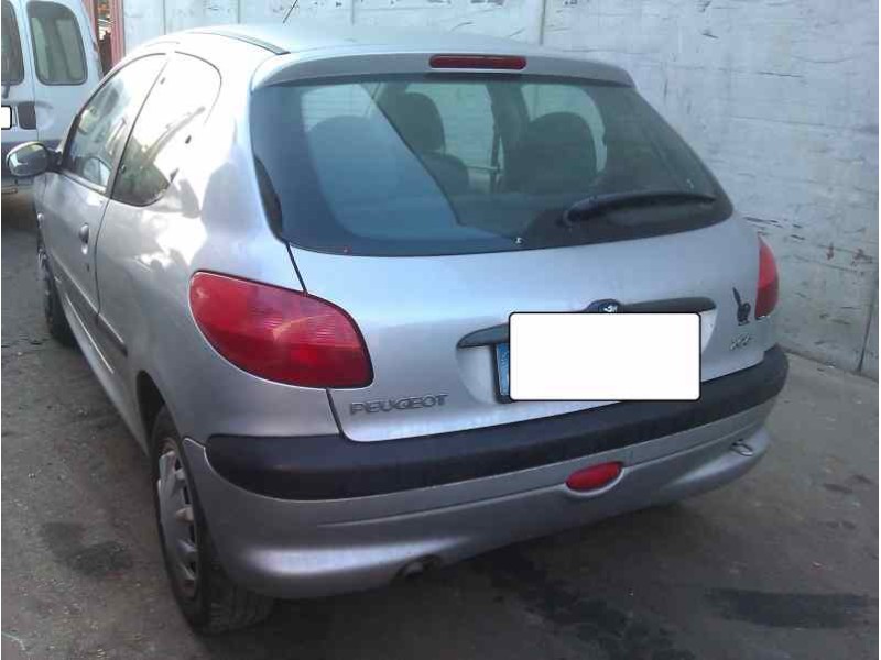 peugeot 206 berlina del año 2003